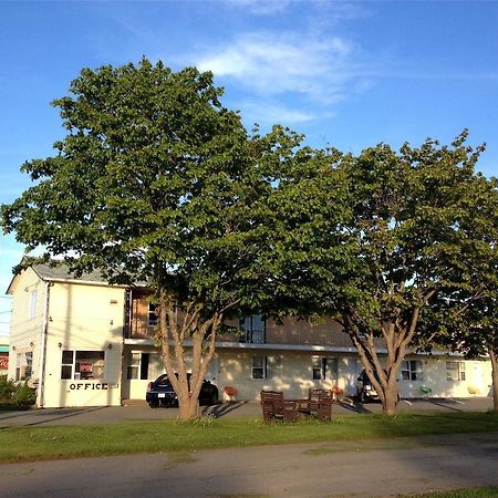 Baker'S Lighthouse Motel 萨默塞德 外观 照片