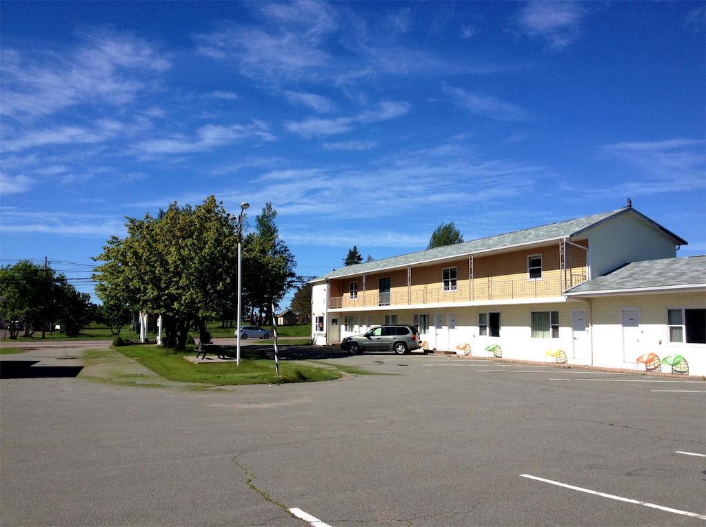 Baker'S Lighthouse Motel 萨默塞德 外观 照片
